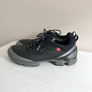 Ecco Biom Natural Motion Womens Size 38 Black Silver Athletic Shoes Sneakers